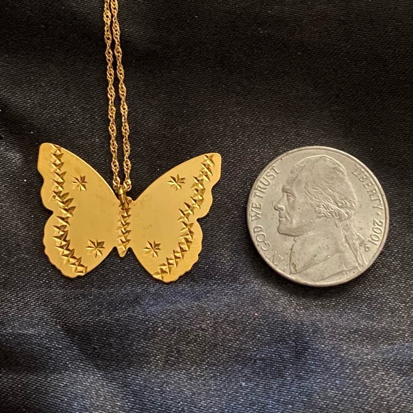 14k etched gold butterfly pendant with chain - Picture 6 of 6